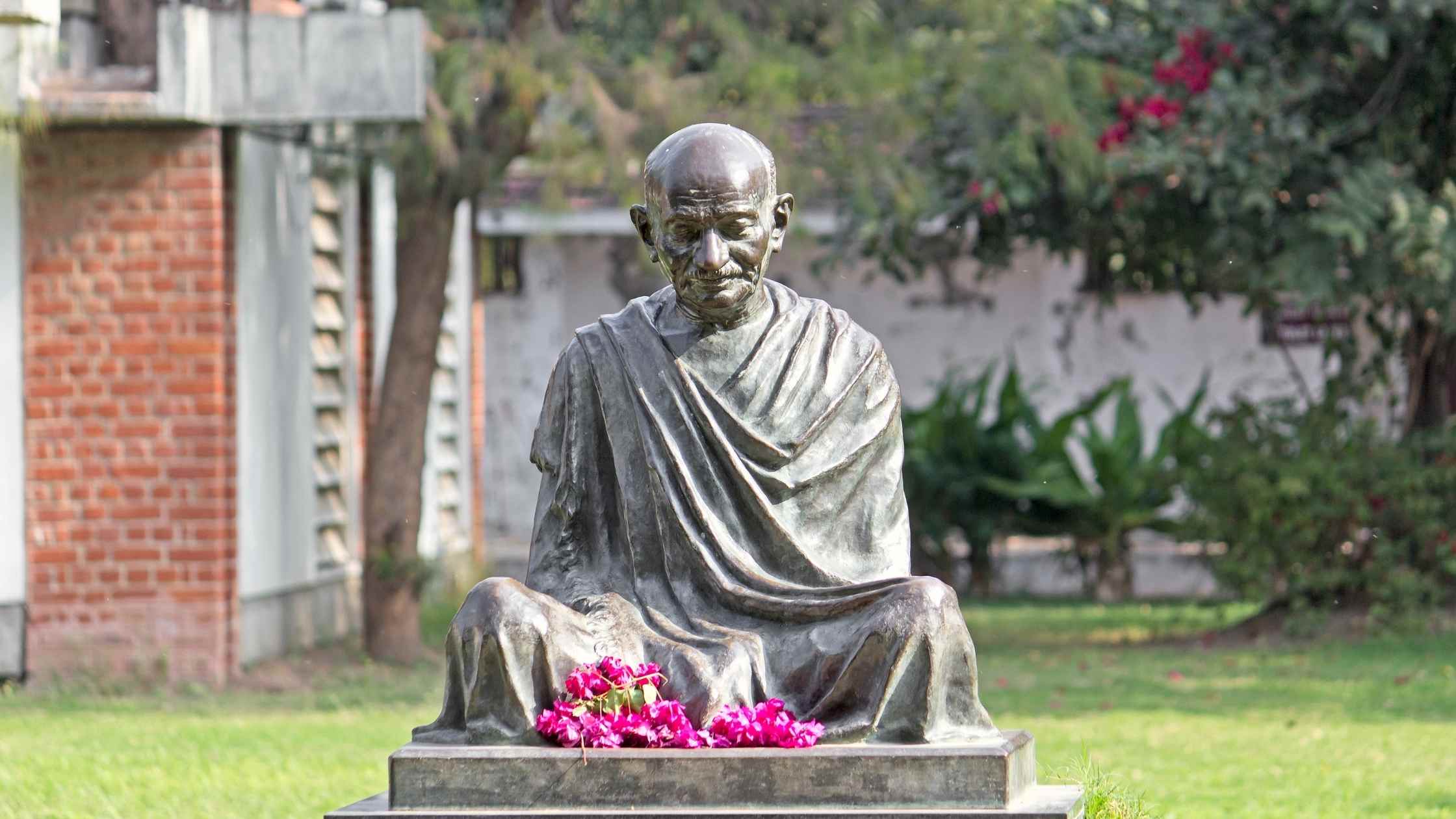 Mahatma Gandhi ke Pita ka Naam Kya Hai